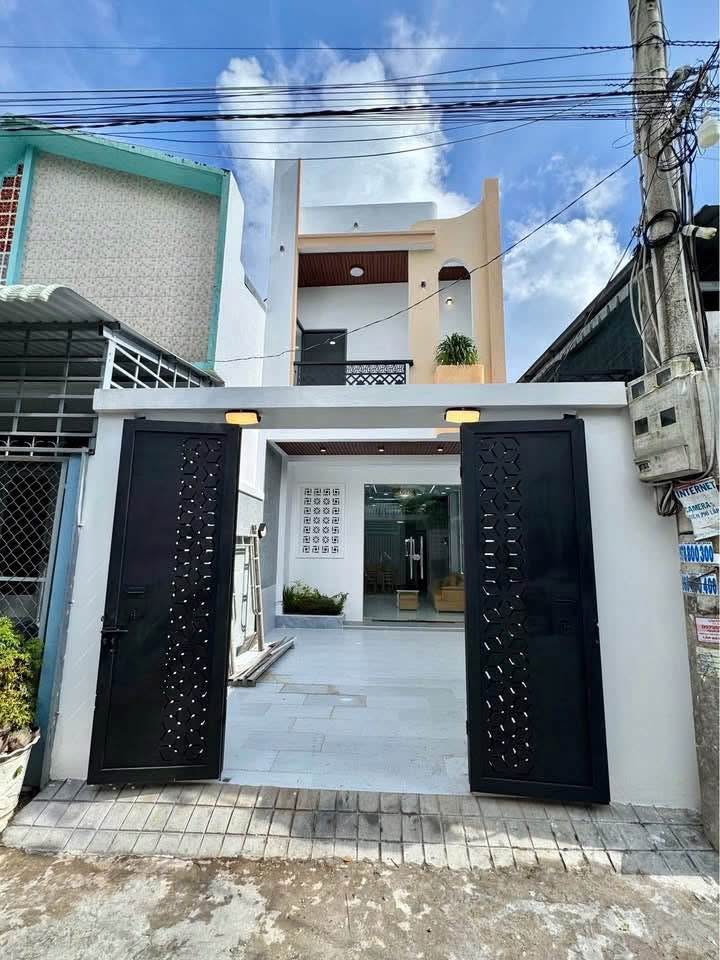 Nhà 1 trệt 1 lầu hoàn thiện, 95m2, gần trung tâm thành phố Biên Hòa