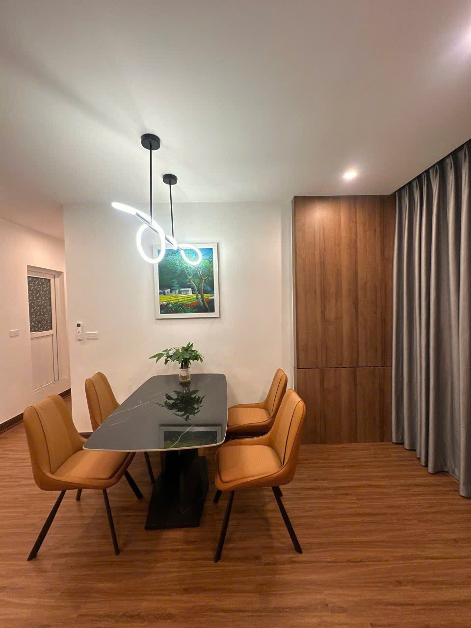 Bán căn hộ 90m2, 3 phòng ngủ, tòa CT5B Văn Khê, Hà Đông