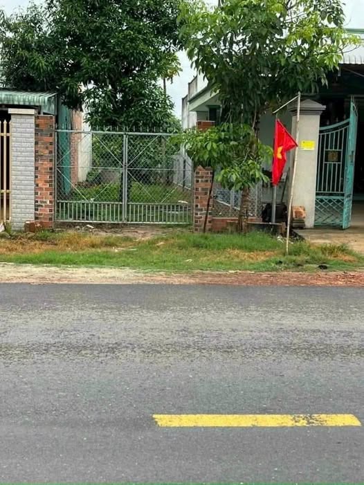 Bán đất mặt tiền đường Nguyễn Lương Bằng, Tây Ninh