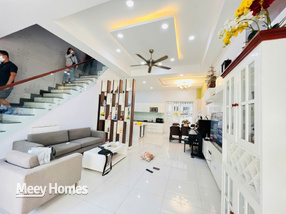 Siêu phẩm liền kề 5m x 20m tại khu Compound Melosa Garden, Quận 9 đang chờ chủ nhân mới