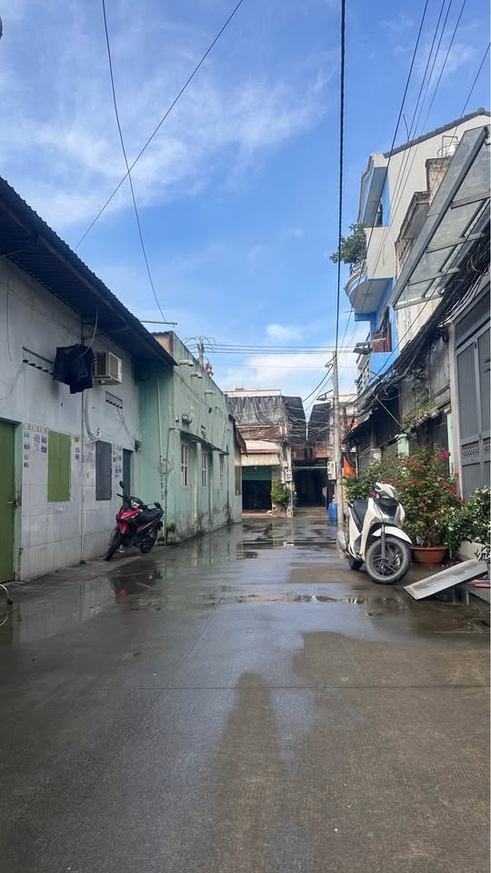 Cơ hội sở hữu ngay căn nhà cấp 4 kiên cố, tọa lạc tại vị trí đắc địa thuộc phường Tân An, thị xã Dĩ An