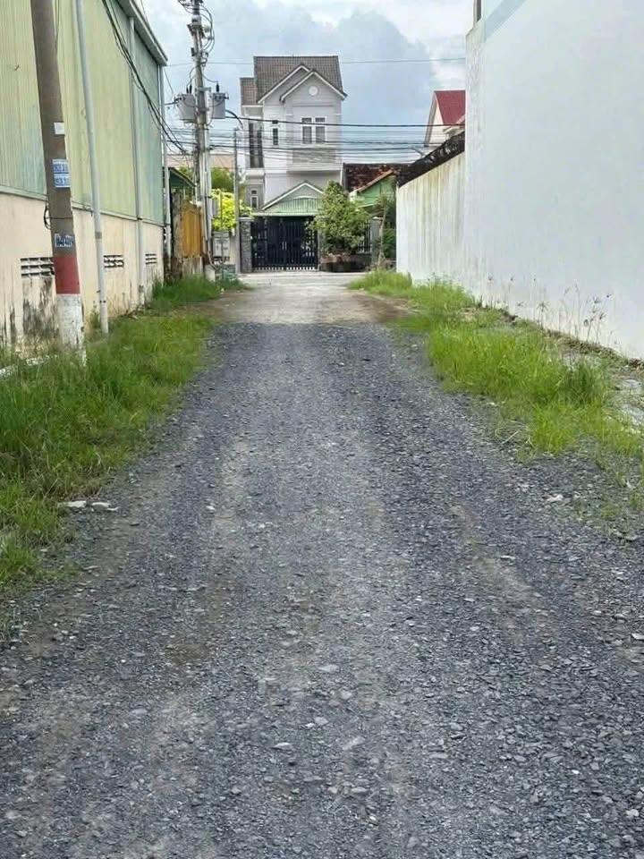 Đất thổ cư 2 mặt tiền Phường 6, Tân An, giá siêu yêu thương