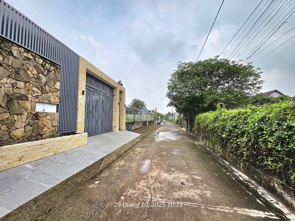 Miền đất Bình Dương, lô đất vuông vắn, xây biệt thự vườn an yên