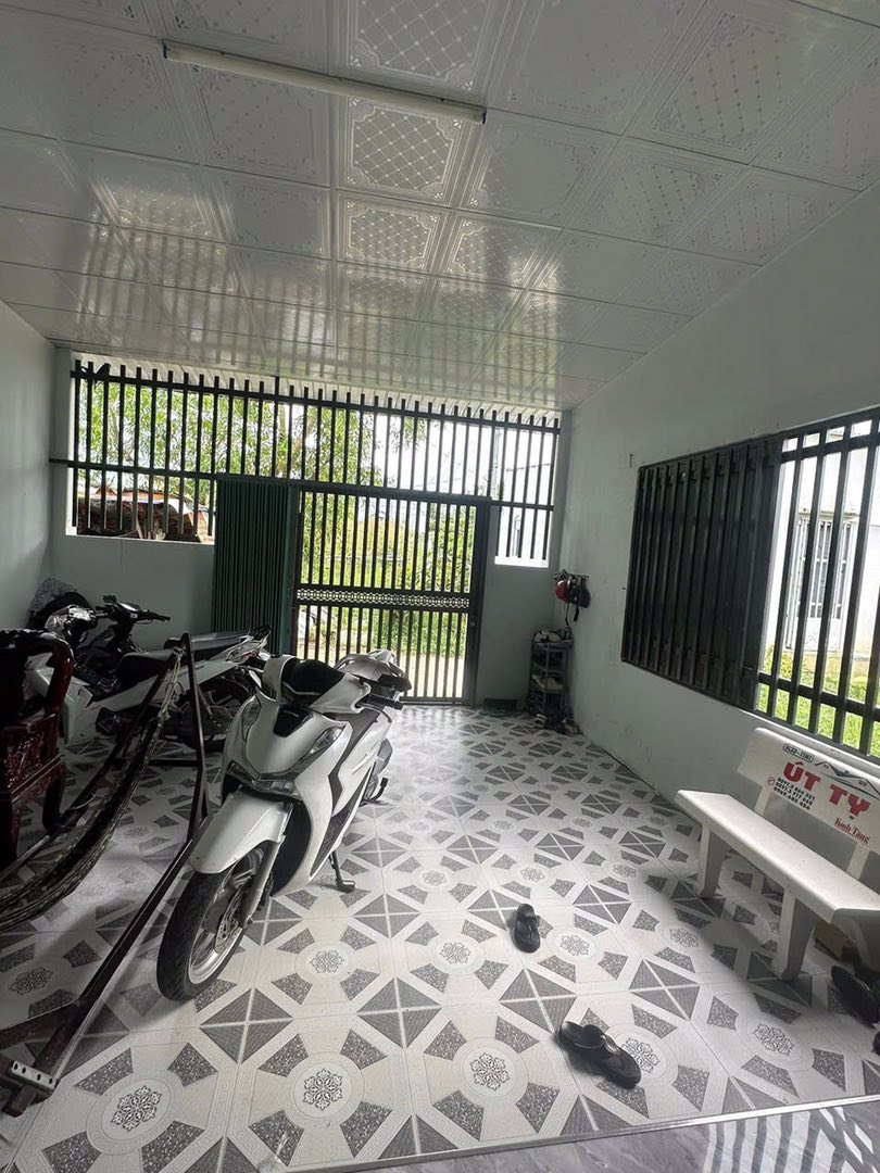 Nhà vườn mới xây 5x31m, 3 ngủ, gần Bến xe Rạch Sỏi, chỉ 1.35 tỷ