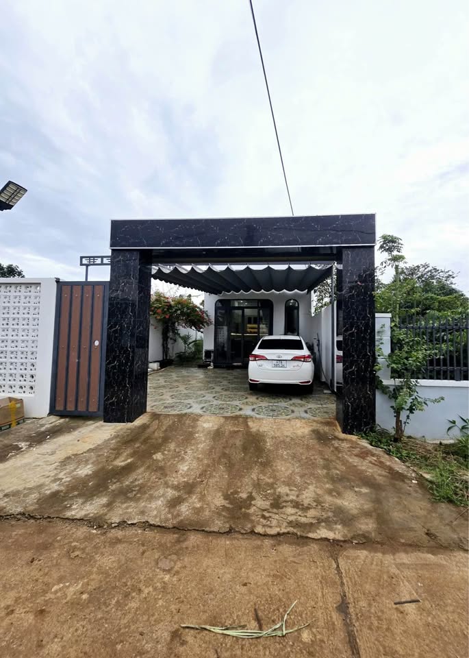 Nhà đẹp khu A1 Thôn 4, nội thất xịn sò, chỉ việc xách vali vào ở