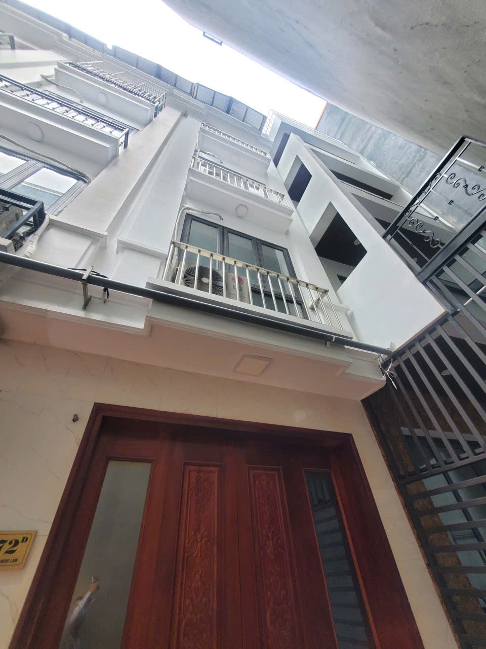 Siêu phẩm nhà phố Ngọc Lâm, Long Biên đây rồi, gôi nhà 5 tầng mới tinh