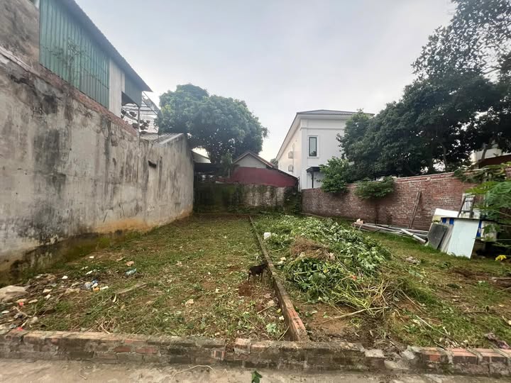 Bán đất thổ cư 112,4m2 tại phường Việt Trì, thành phố Việt Trì, gần Công an tỉnh