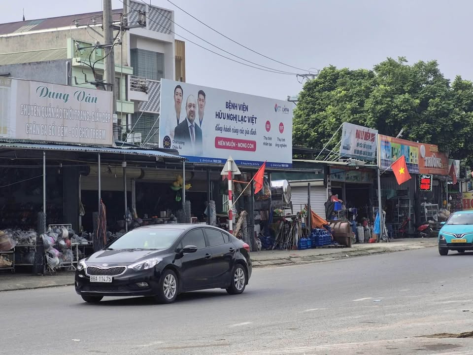 Góc chợ Tam Lộng đất vàng 200m² kinh doanh bạt ngàn