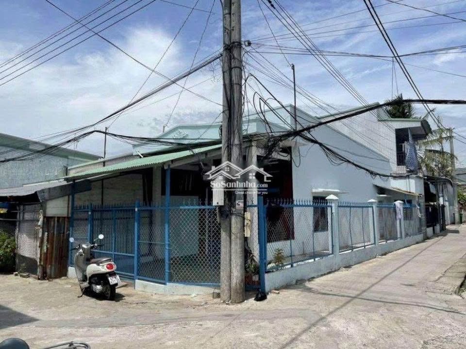 Bán hoặc cho thuê nhà góc 71m2 phường Mỹ Thạnh, Thành phố Long Xuyên