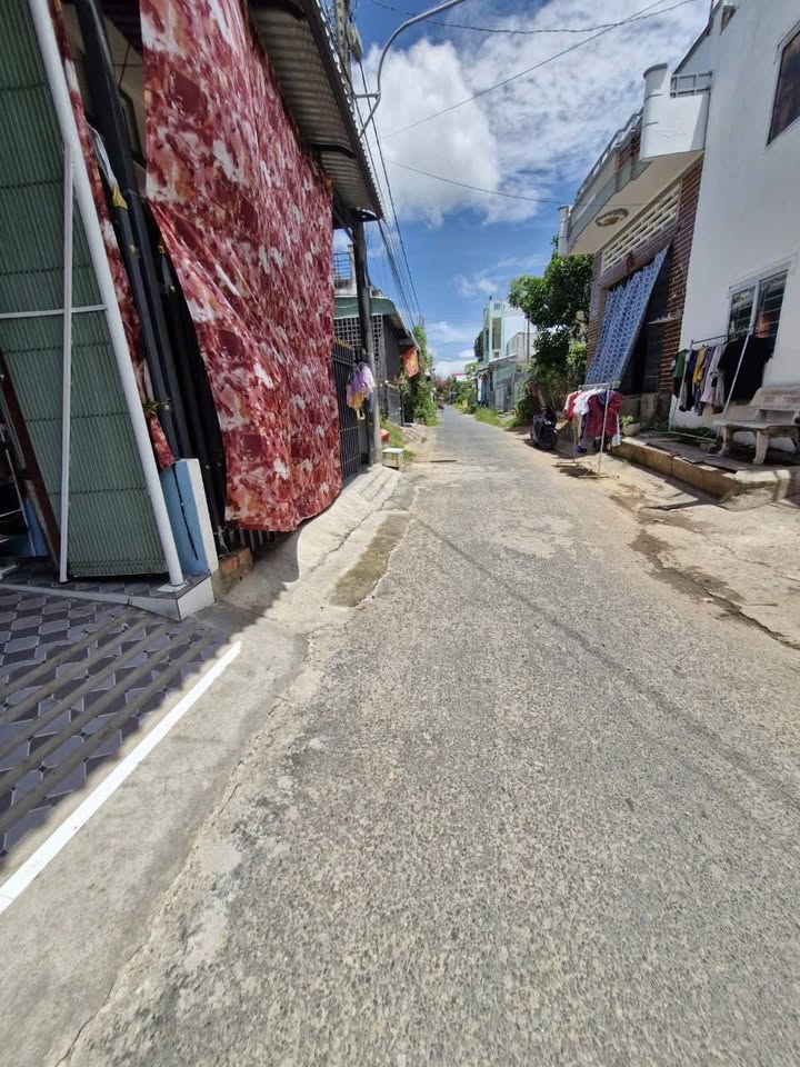 Bán nhà mới đẹp 2 tầng tại Châu Phú, An Giang, gần phà Cái Dầu - Thị Đam, giá 1.5 tỷ