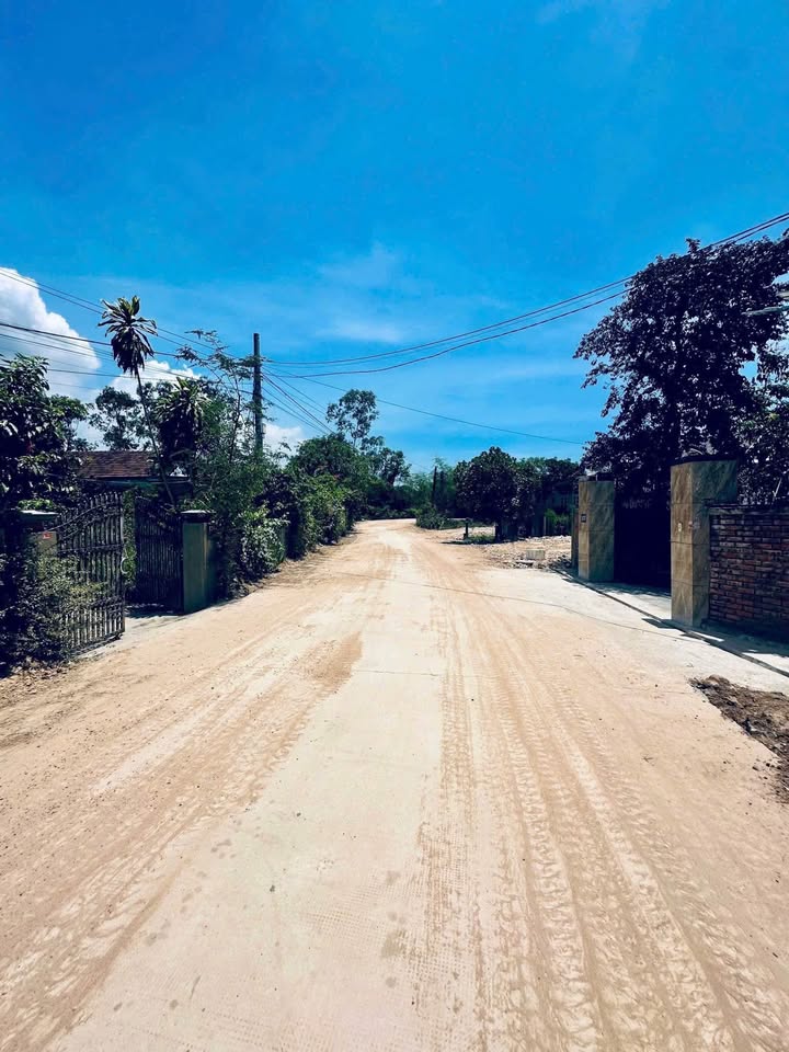 Đất kiệt 128 Tôn Thất Sơn, phường Thanh Thủy, Huế, diện tích 88-106m2, giá 630 triệu