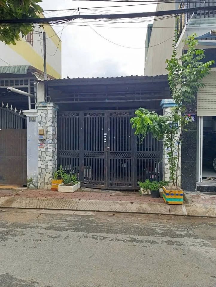 Căn nhà Đông Thạnh, Hóc Môn - Nơi an cư lý tưởng, giá cả phải chăng