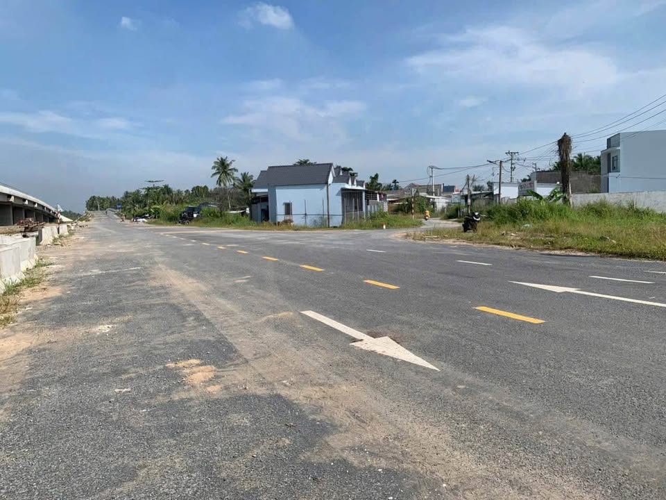 Bán nền đất thổ cư 100% tại phường Sơn Đông, Vĩnh Long