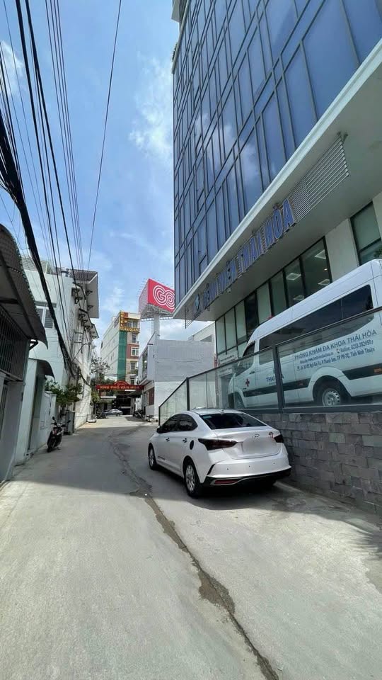 Nhà gác lửng diện tích 66m2, vị trí vàng, giá 1,37 tỷ