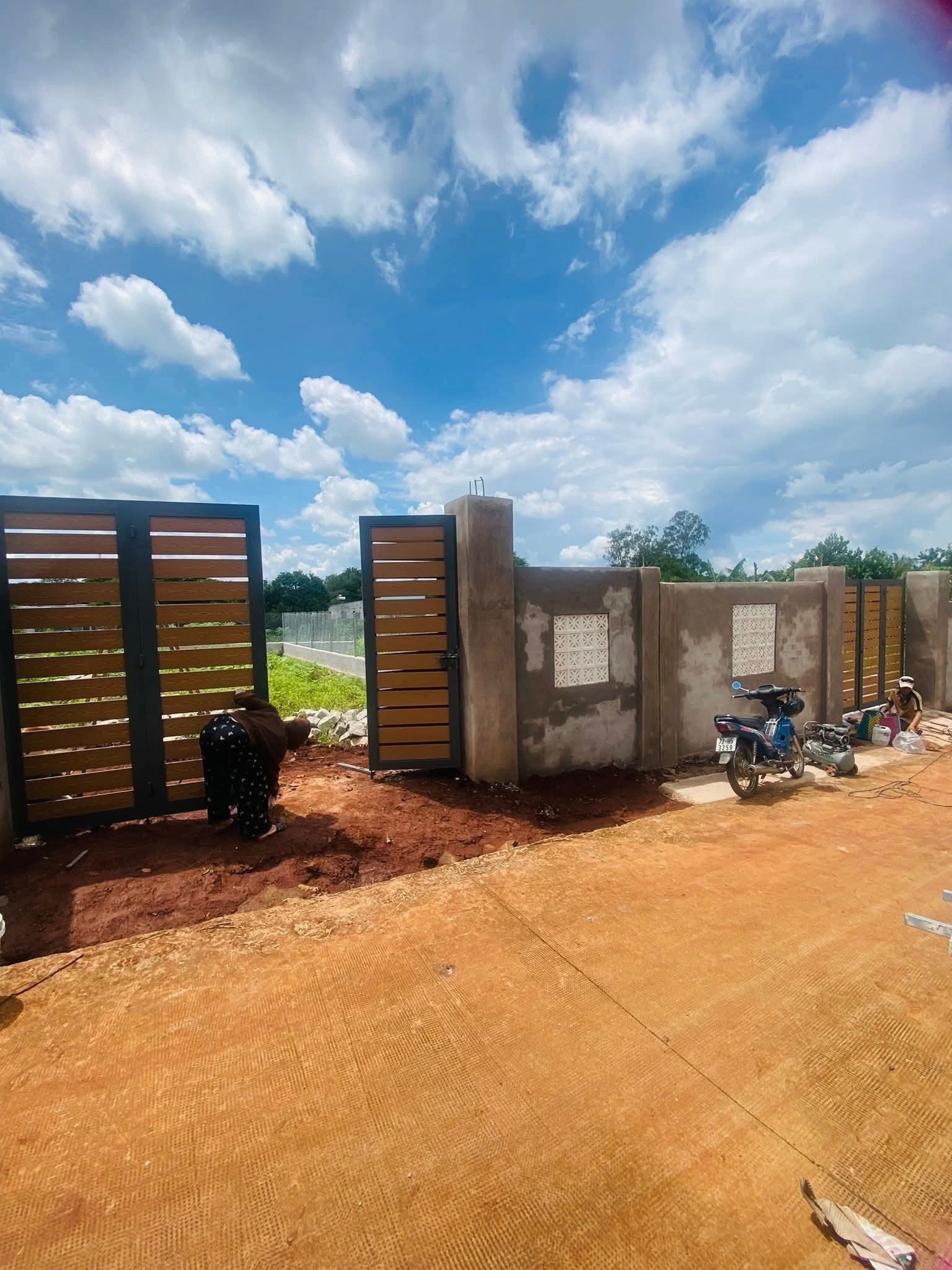 Bán đất 240m2 mặt tiền 10m, gần Quốc lộ 56, Bà Rịa - Vũng Tàu