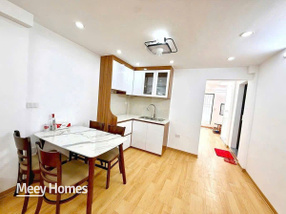 Cho thuê căn hộ 3 phòng ngủ khu tập thể Bách Khoa, không gian thoáng đãng, tiện nghi đầy đủ