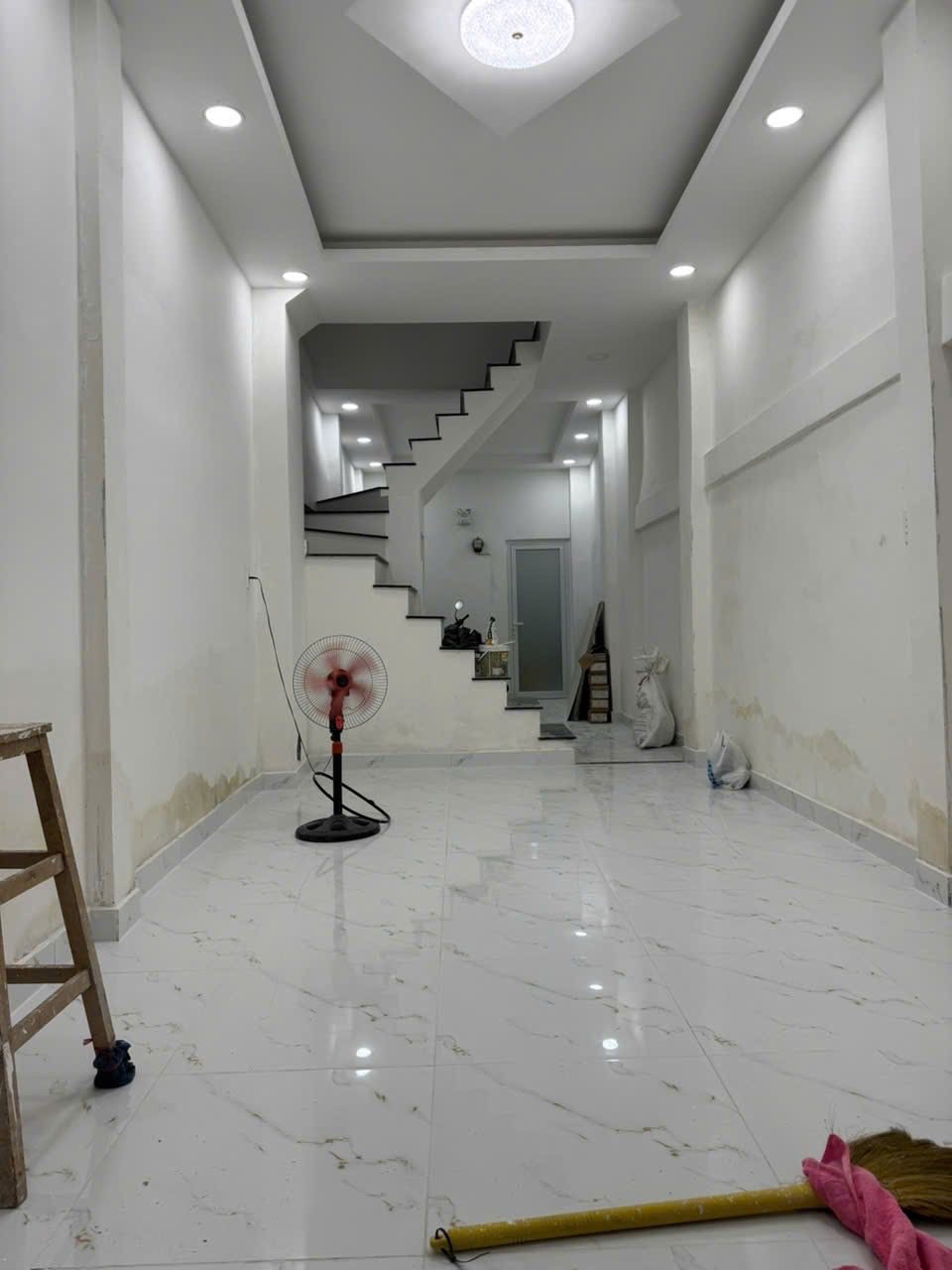 Nhà 3 tầng siêu xinh tại hẻm xe hơi Nguyễn Trãi, Quận 5, Hồ Chí Minh