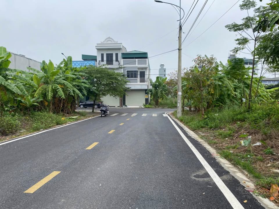 Đất đấu giá Thăng Long 3, 100m2 view vườn hoa - Cắt lỗ bán nhanh