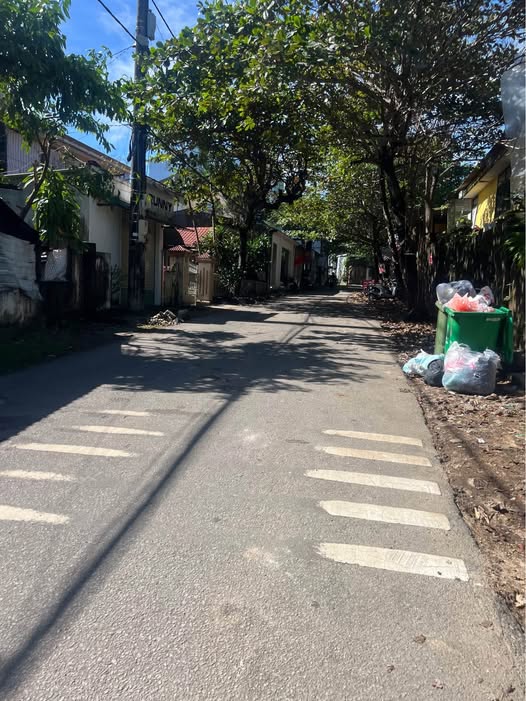 Mặt tiền Trần Phú, Huế 126m², ngang 5.5m, hướng Đông Nam, giá 3.5x tỷ