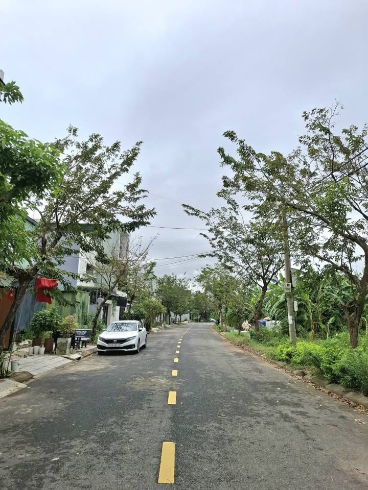 Đất Hòa Xuân, Đà Nẵng, đối diện công viên, sạch đẹp, giá hời