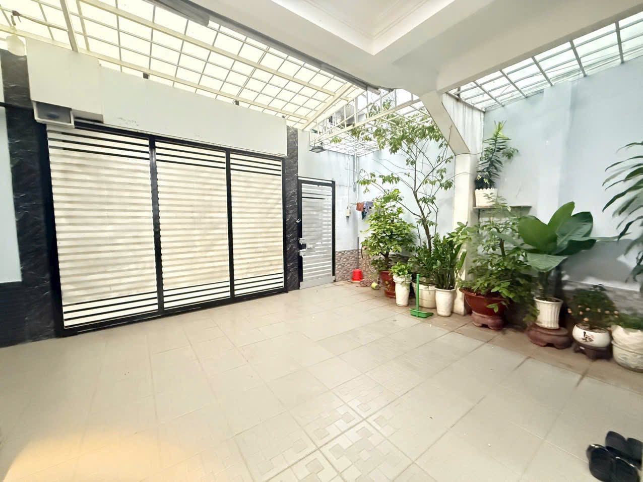 Siêu phẩm nhà mặt tiền Bình Trung Tây đã sẵn sàng chào đón chủ nhân mới