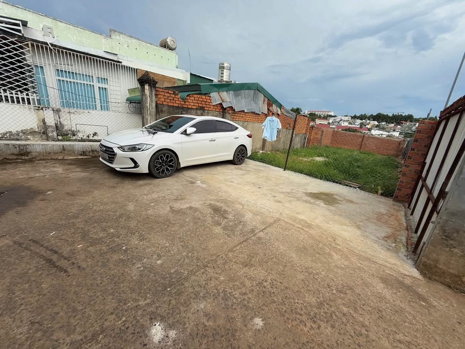 Bán đất trung tâm Buôn Ma Thuột, hướng Tây Bắc, 6.5x22.8m