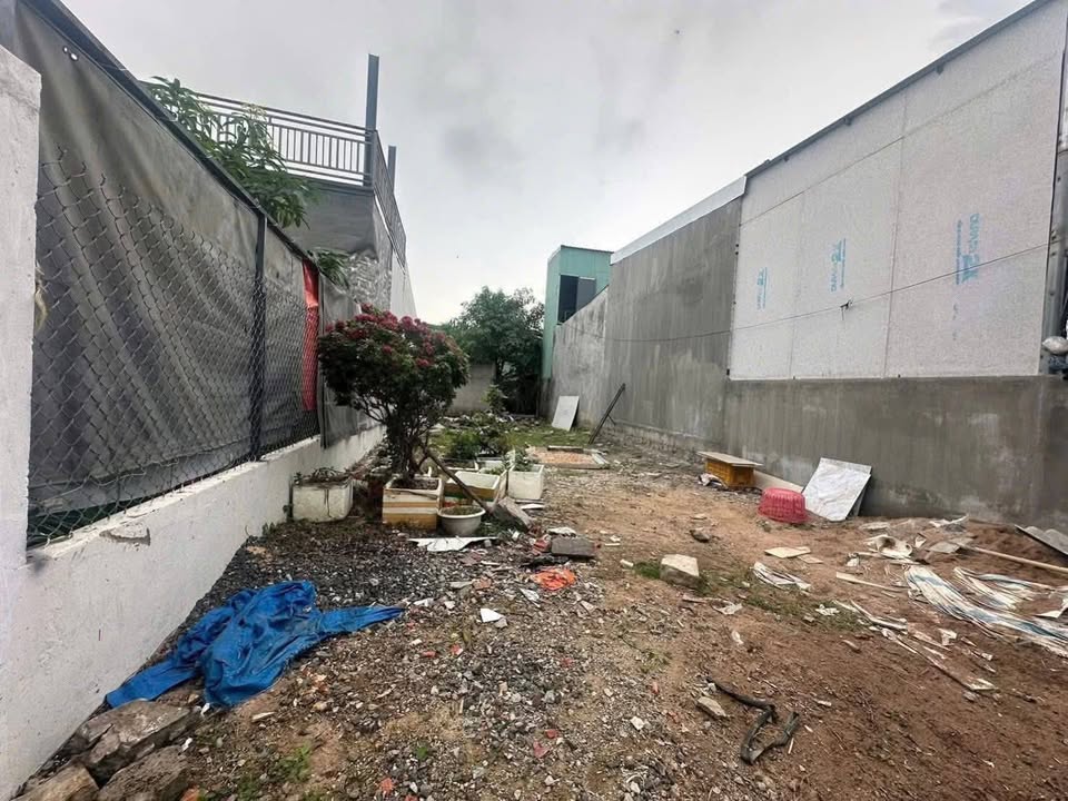 Đất mặt tiền đường bê tông, khu dân cư gần nhà thờ Phước Lâm, Phước Hưng, Long Hải