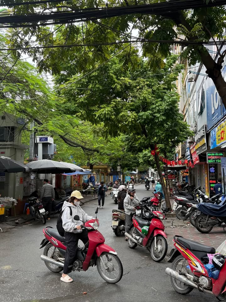 Nhà lô góc Mỹ Đình - Kinh doanh đỉnh cao, ô tô đỗ cửa, hơn 12 tỷ