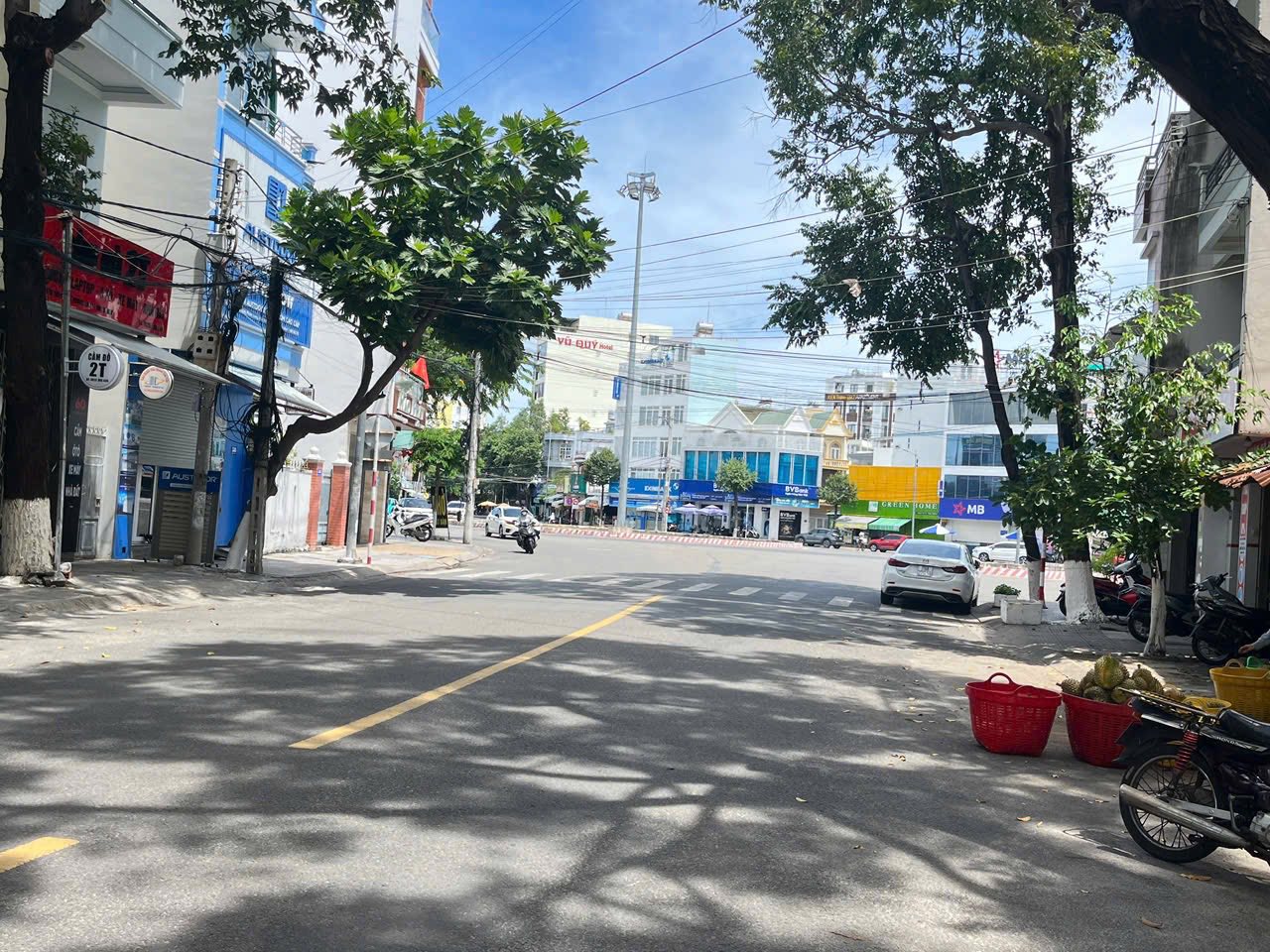 Bán nhà mặt tiền Nguyễn Thị Định, Nha Trang - Kinh doanh sầm uất