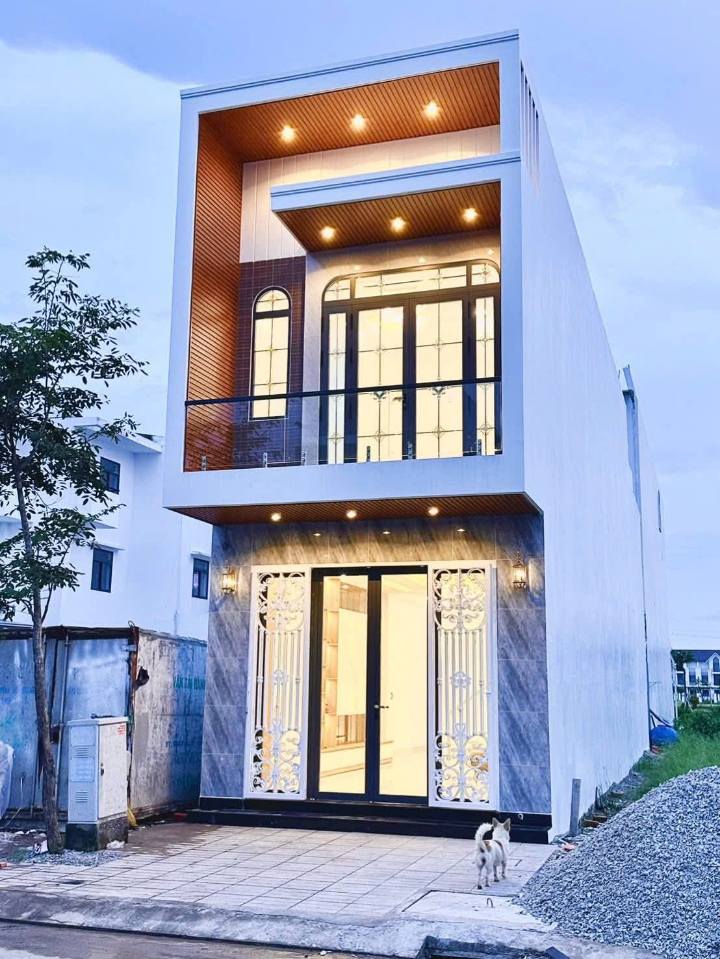 Nhà 1 trệt 1 lầu mới hoàn thiện, vị trí đắc địa khu Tây Bắc, Rạch Giá