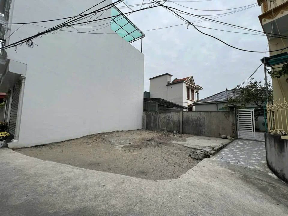 Cơ hội sở hữu ngay lô đất Cẩm Thạch tuyệt đẹp, chỉ cách đường Trần Phú vài bước chân