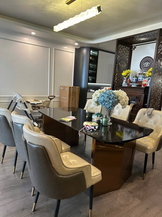 Bán gấp căn góc 100m² Lacasta Văn Phú, 3 ngủ, full nội thất, giá nhỉnh 8 tỷ