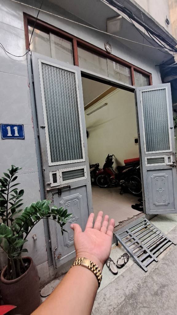 Nhà Ngọc Thụy, ngõ thông, gần ô tô, khu phân lô quân đội, 4 tầng, 41m2, giá chỉ 8 tỷ