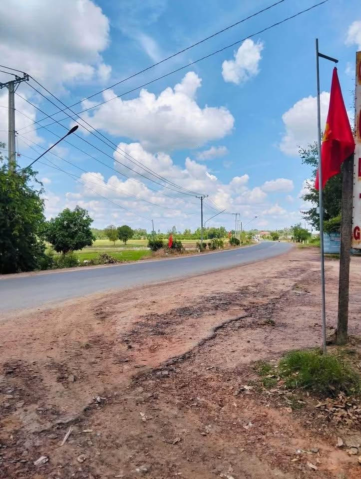 Đất Vàng Phước Vinh, 5m x 32m, ô tô tới tận nơi, giá chỉ 160 triệu