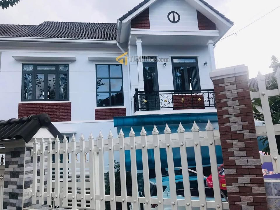 Nhà tây nam Đà Lạt - 193m2 sân vườn thoáng đãng, ô tô tận cửa