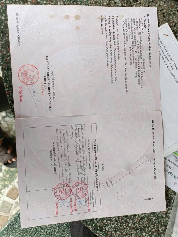 Đất vàng Uyên Hưng - Lô đất 5x40m tặng nhà cấp 4, mặt tiền đường nhựa, sẵn 100m thổ cư