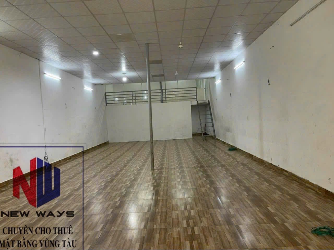 Nhà mặt tiền Trần Cao Vân rộng rãi, thoáng đãng, giá hời