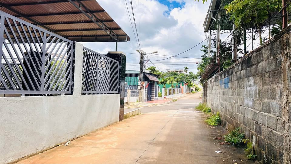 Chào mừng quý vị đến với thiên đường đất nền tại Hẻm 92 Nguyễn Xuân Nguyên, phường Tân An, thành phố Buôn Ma Thuột