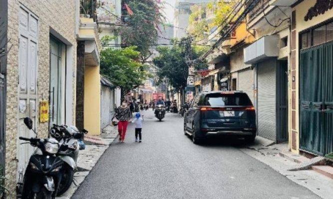 Chào bạn, mình có một tòa nhà dịch vụ cho thuê cực kỳ hấp dẫn tại mặt ngõ Minh Khai đây ạ