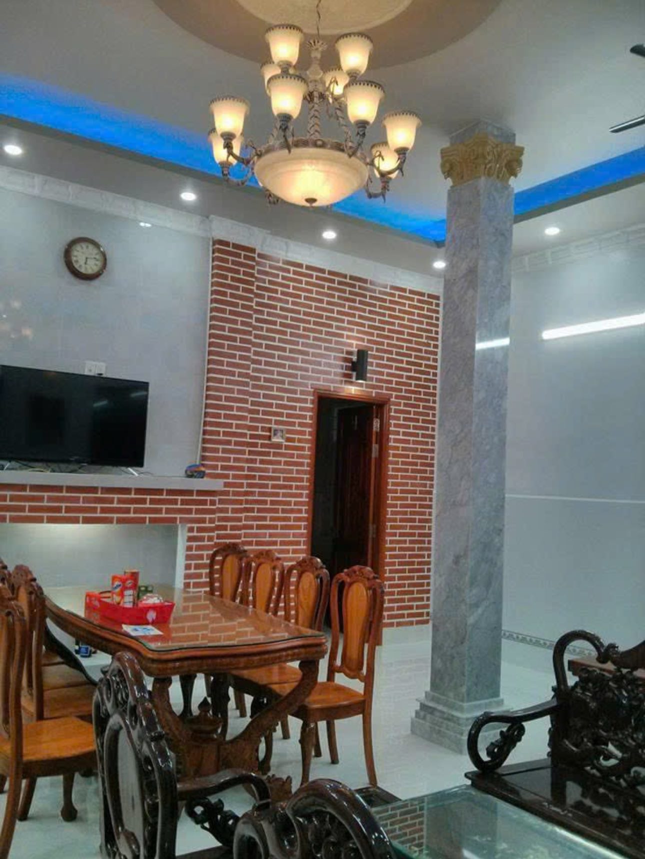 Siêu phẩm nhà hai mặt tiền ngay trung tâm Phường 1, thành phố Gò Công, Tiền Giang đây rồi