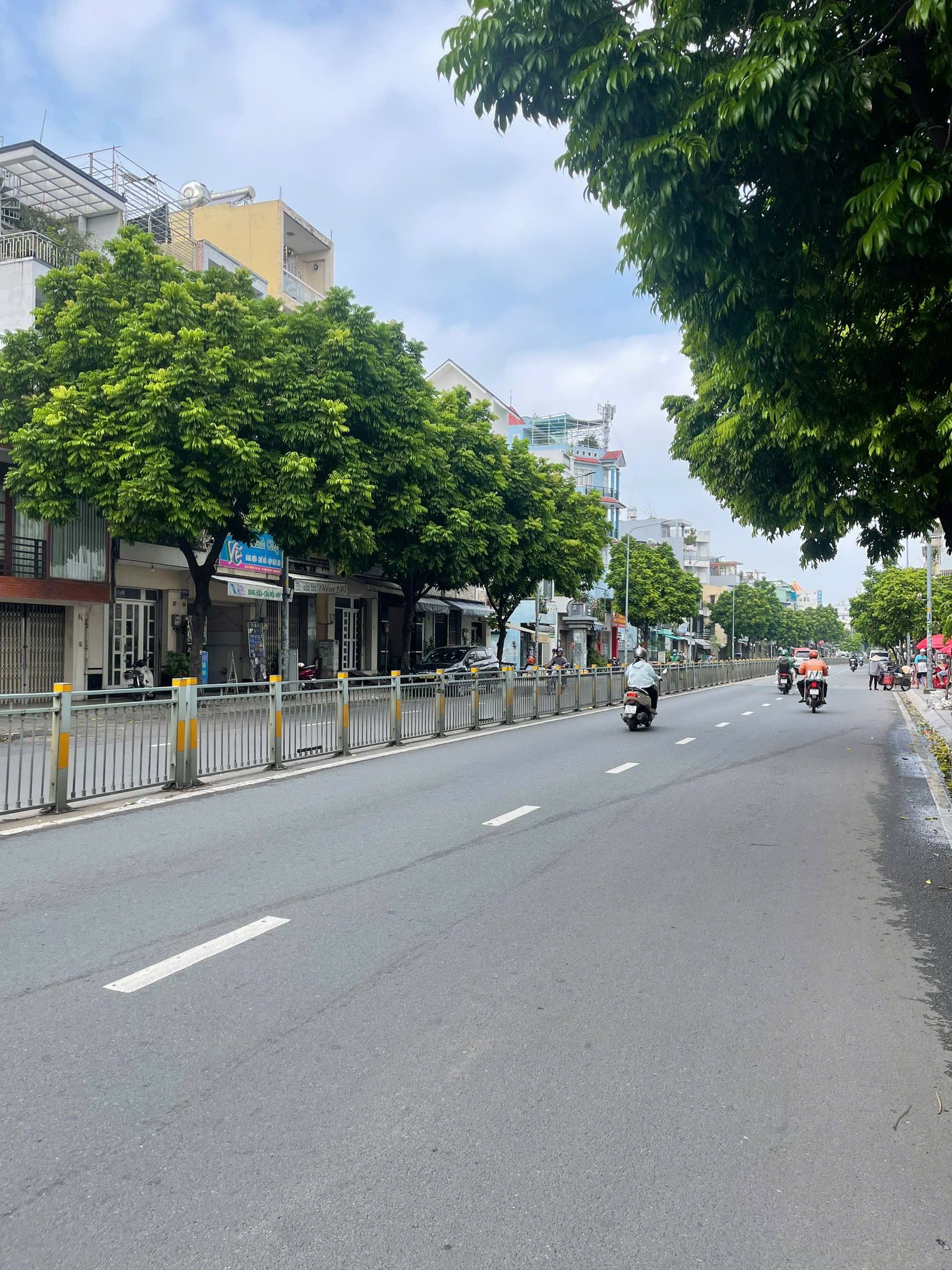 Mặt tiền Tân Hóa Quận 6 kinh doanh bạt ngàn, dòng tiền 8 triệu/tháng, giá 7 tỷ thương lượng