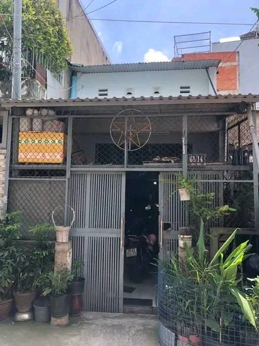 Nhà 2 tầng Tân Phú, hẻm ô tô, giá tốt