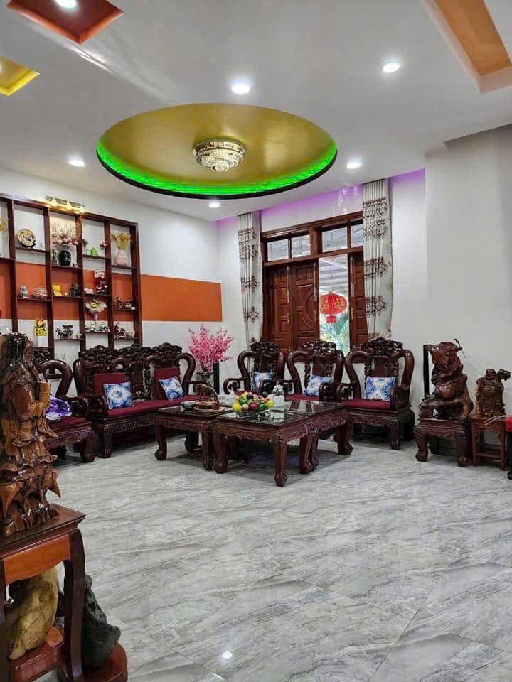 Tìm đâu ra căn biệt thự nhà vườn xinh xắn như thế này