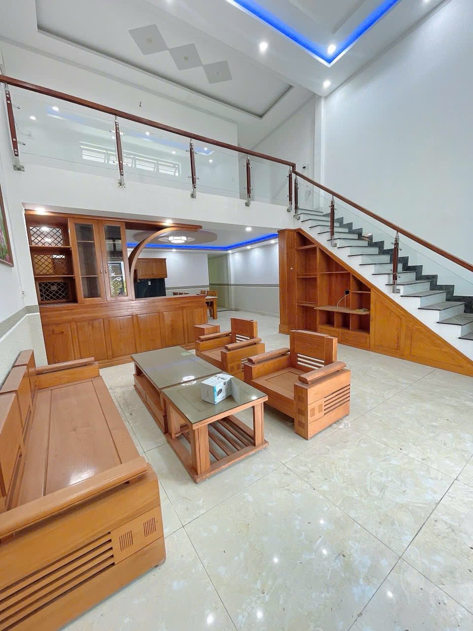 Nhà lửng đẹp, nở hậu 7,3m, sổ riêng, 3 ngủ, đường 7m oto - Trảng Dài, Biên Hòa