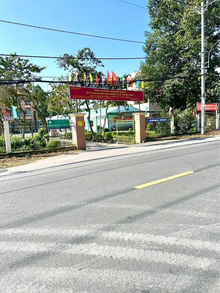 Chủ nhà đang kẹt tiền cần bán gấp lô đất thổ cư pháp lý sổ sẵn