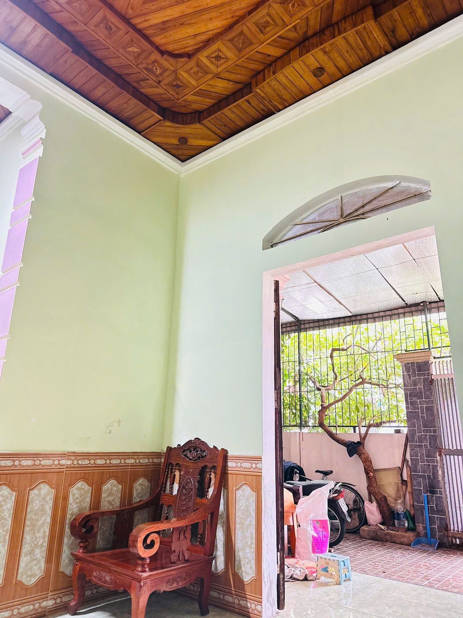 Bán nhà cấp 4 Đội Cung, Vinh - Gần trung tâm, diện tích 103.1m2, mặt tiền 6.59m, giá 4 tỷ