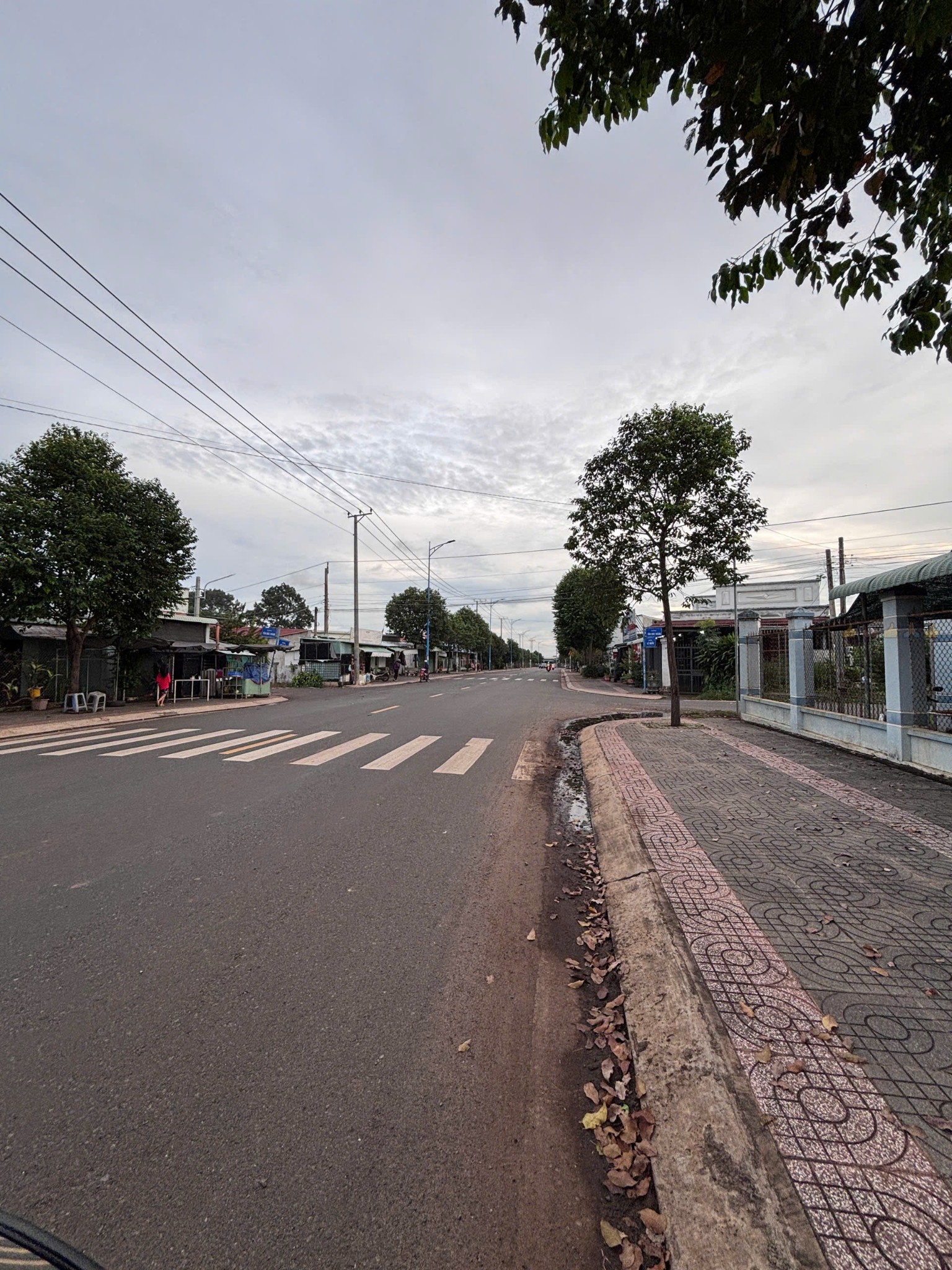 Đất vàng 2 mặt tiền, kinh doanh bao la, sát biển, sát khu công nghiệp