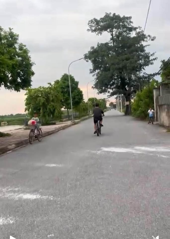 Bán đất vuông vắn 60m2 gần đường 120m, phường Trí Quả cũ, Thuận Thành, Bắc Ninh