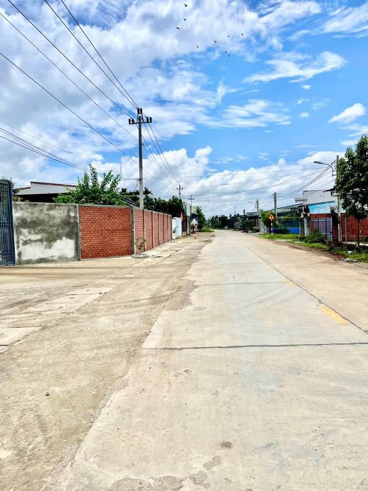 Đất vàng giảm giá sốc 10x35m, hướng Nam, chỉ còn 1.28 tỷ