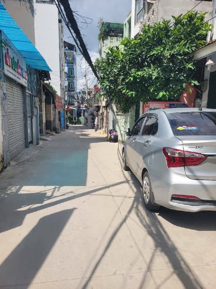 Căn hộ dịch vụ 7 phòng ngủ hẻm ô tô Nơ Trang Long, thu nhập 300 triệu/năm, giá chỉ 5,3 tỷ